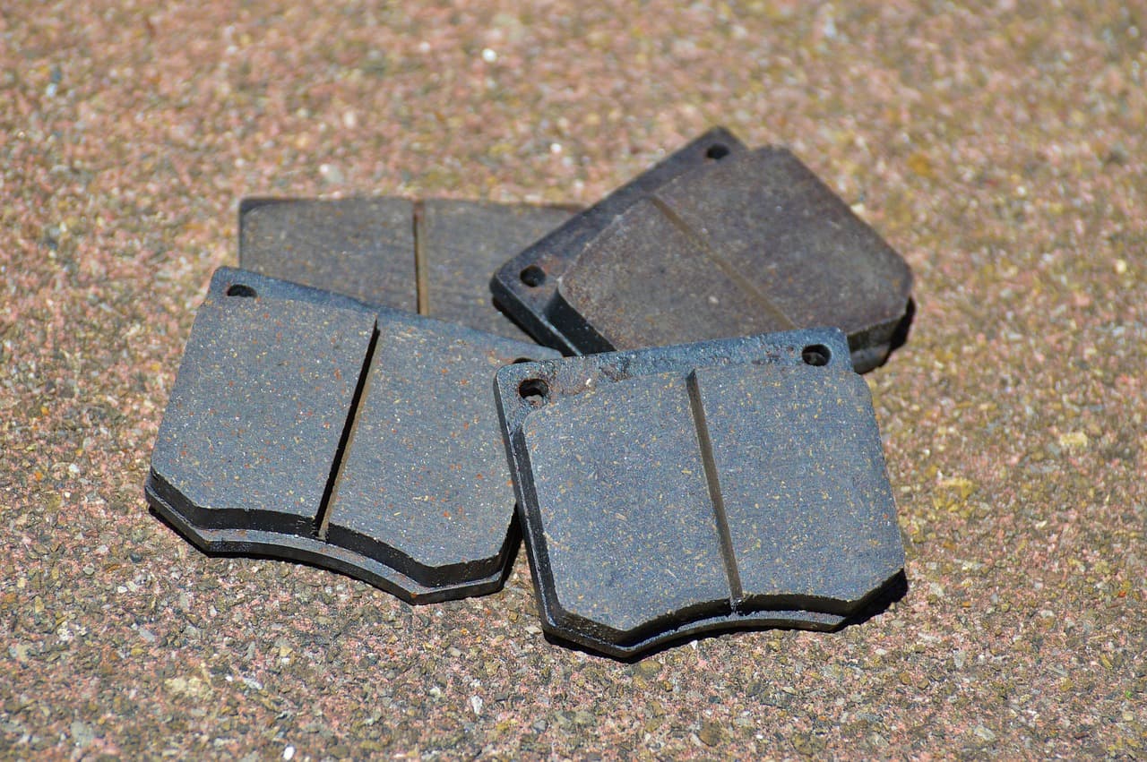 GMC Sierra 1500 vs 2500 Brake Pad Differences