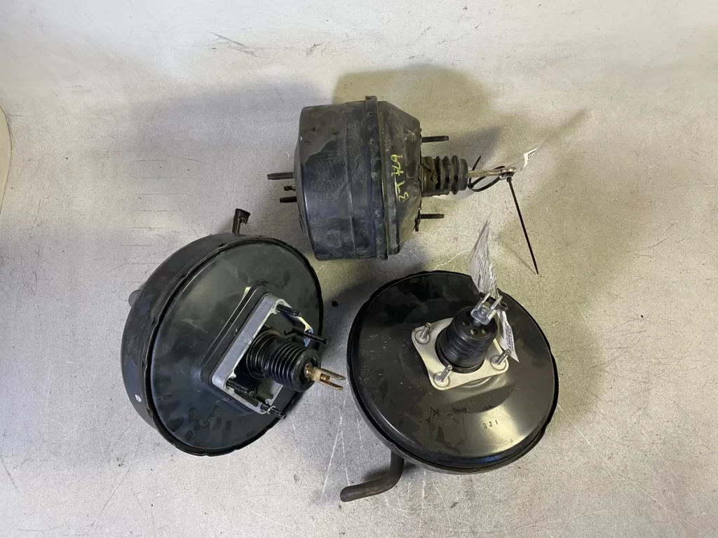 1998 GMC Sierra Brake Booster 1998 GMC Sierra Brake Booster