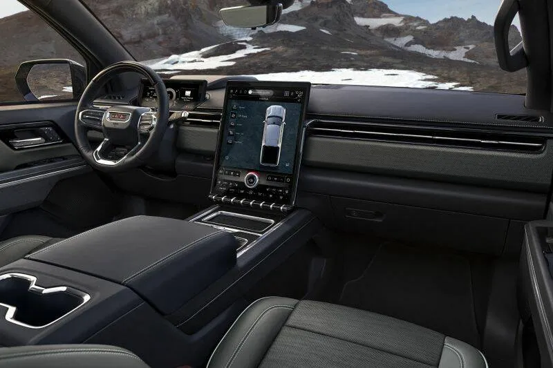 2025 GMC Yukon Denali Ultimate
