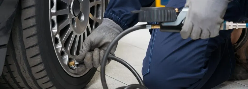Reset the Service Tire Monitor Reset the Service Tire Monitor